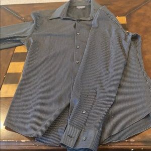 Can Heusen Dress Shirt